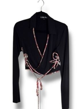 I.AM.GIA cutout wrap top